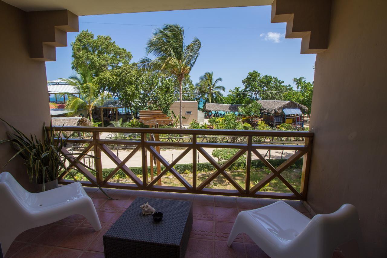 Deluxe Twin Room with Sea View